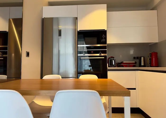 Burberry&sauna Whirlpool Turkish Bath Pool Bbq 别墅 *