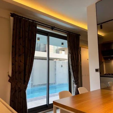 Burberry&sauna Whirlpool Turkish Bath Pool Bbq Villa