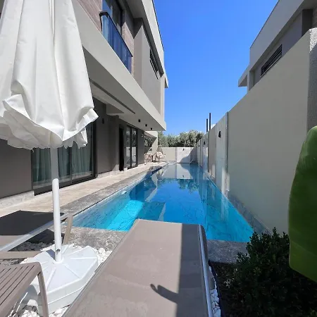 Burberry&sauna Whirlpool Turkish Bath Pool Bbq *